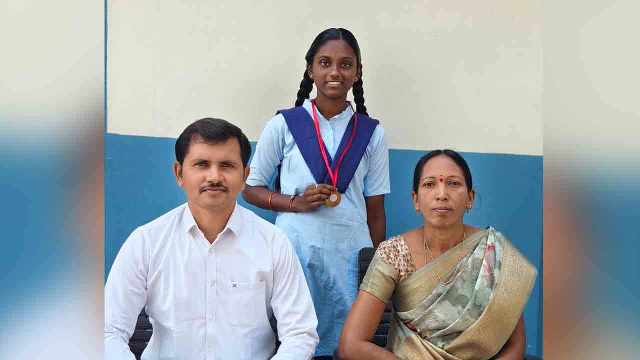రాష్ట్రస్థాయి కబడ్డీ పోటీలకు చౌల్ల హర్షిత ఎంపిక
