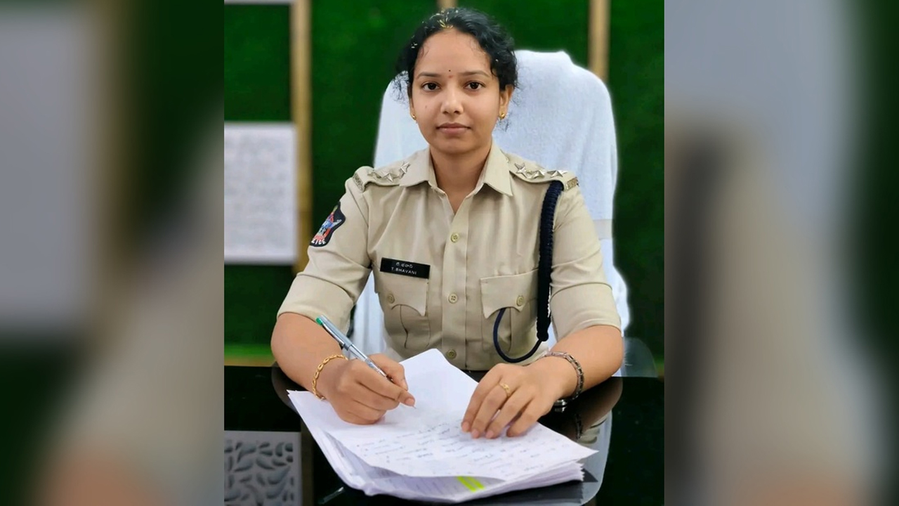 Kadapa DSP | కడప డీఎస్పీగా భవానీ భాధ్యతల స్వీకరణ