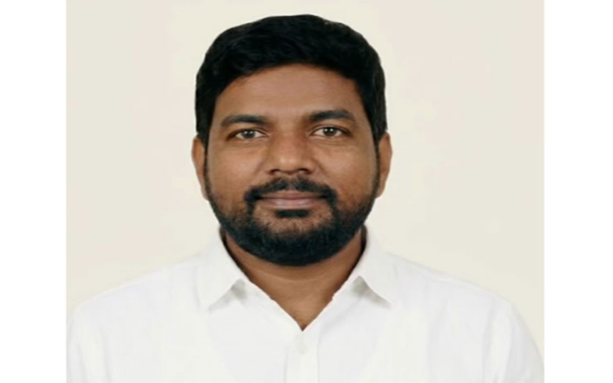‘ఉద్యోగుల హక్కుల పరిరక్షణకు ఓటే ఆయుధం’