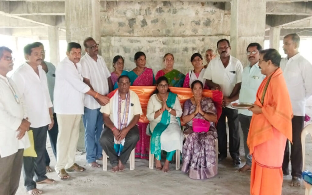 గోల్డ్ మెడల్స్ సాధించిన మేఘన కాంతిప్రియకు సన్మానం