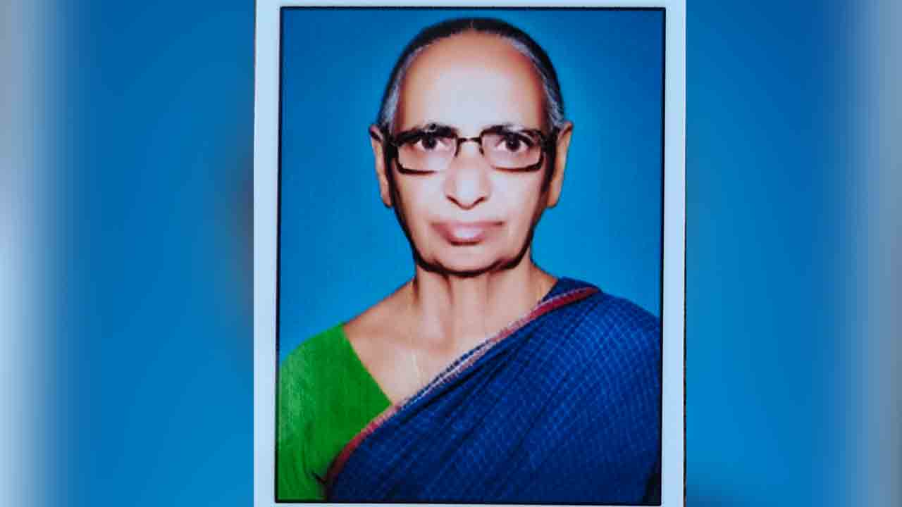 స్వాతంత్ర్య సమరయోధుని సతీమణి లీలావతి మృతి