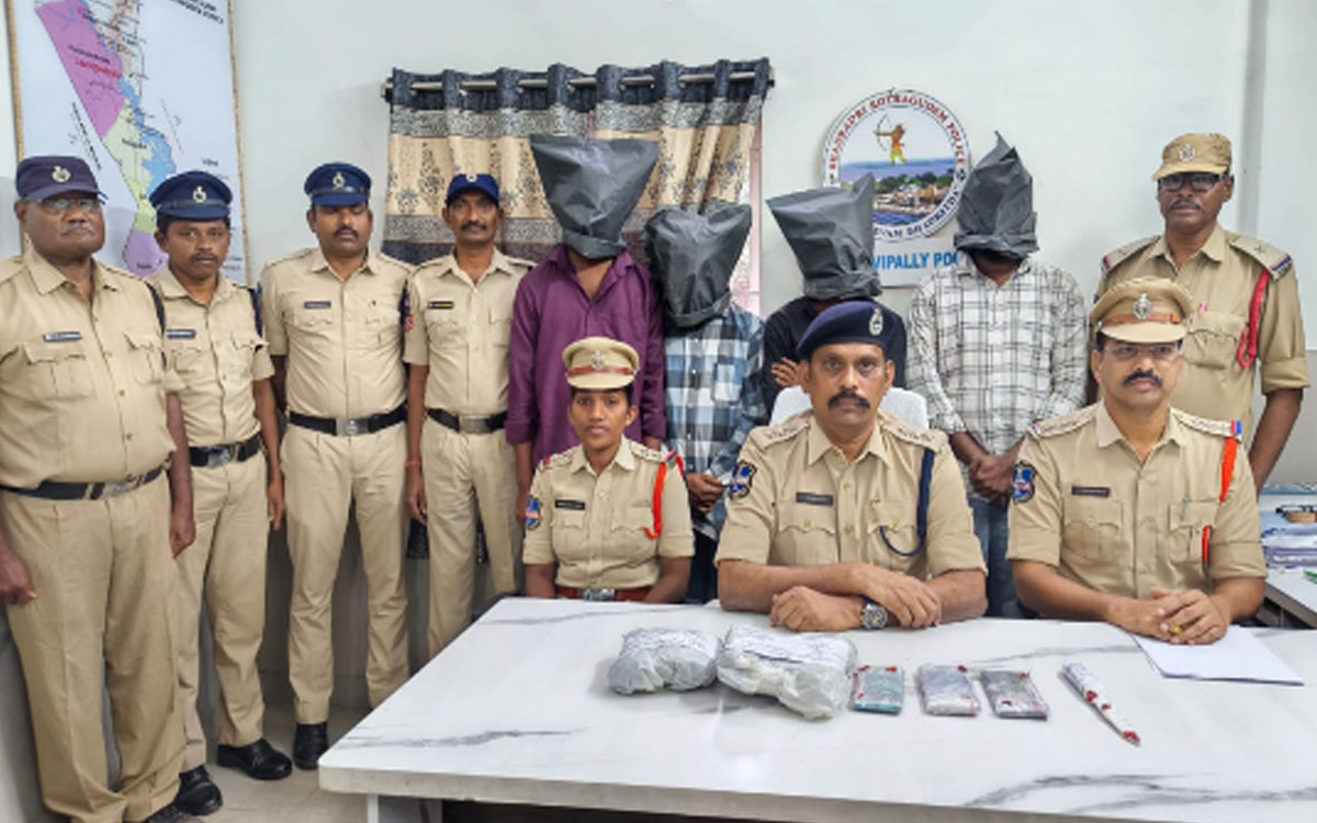 మేడి అఖిల్ హత్య కేసులో నలుగురు నిందితుల అరెస్ట్