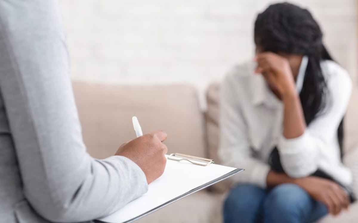 Mental Health Problems | మాన‌సిక స‌మ‌స్య‌ల‌కు చికిత్స అంటే కేవలం మందులు వాడ‌డ‌మే కాదు.. ఇలా కూడా చేయాలి..