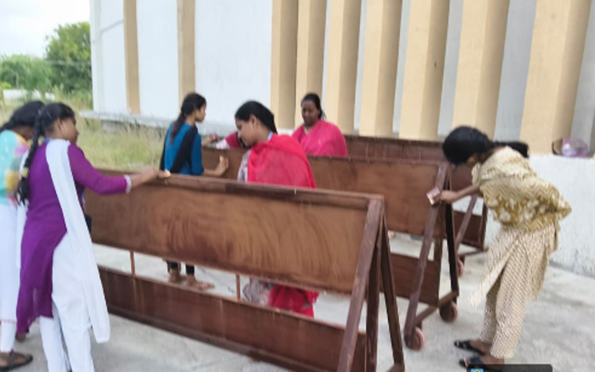 ఎంజీయూలో వినూత్న కార్య‌క్ర‌మం.. ‘ఎర్న్ వైల్ యు లెర్న్’