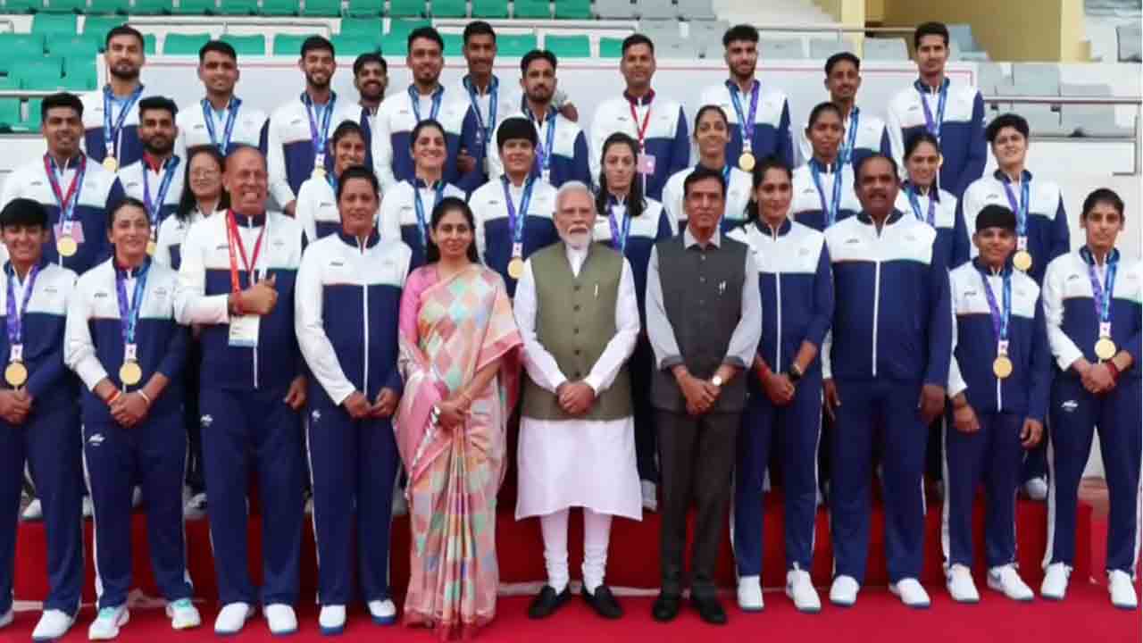 PM Narendra Modi | ‘140 కోట్ల భారతీయులను గర్వపడేలా చేశారు’.. ఆసియాడ్ విజేతలకు ప్రధాని అభినందన..!