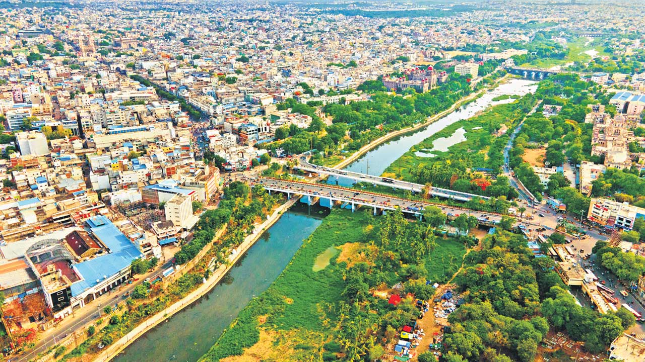 దసరా ముహూర్తం దాటిపాయె