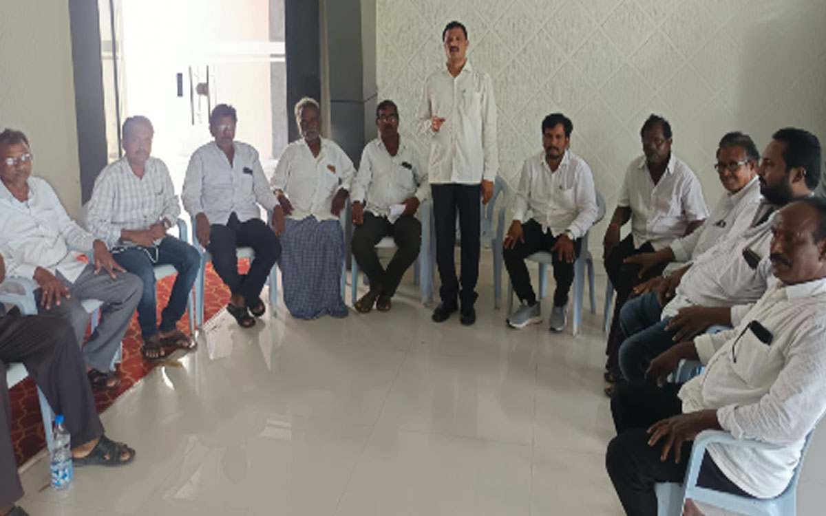 ‘జూలూరుపాడును కరువు మండలంగా ప్రకటించాలి’