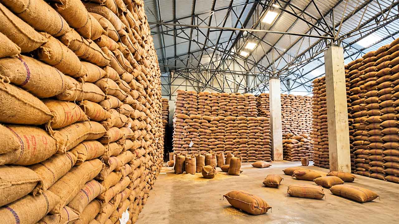 Civil Supplies | సివిల్‌ సైప్లెలో అవినీతి రాజ్యం.. మిల్లర్లతో మిలాఖత్, గన్నీ బ్యాగుల టెండర్లలో కమీషన్ల దందా!