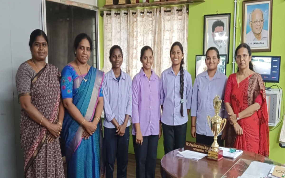 వందేమాతరం క్యాంప్‌న‌కు టీజీఎస్‌డ‌బ్ల్యూఆర్డీసీ విద్యార్థినుల ఎంపిక