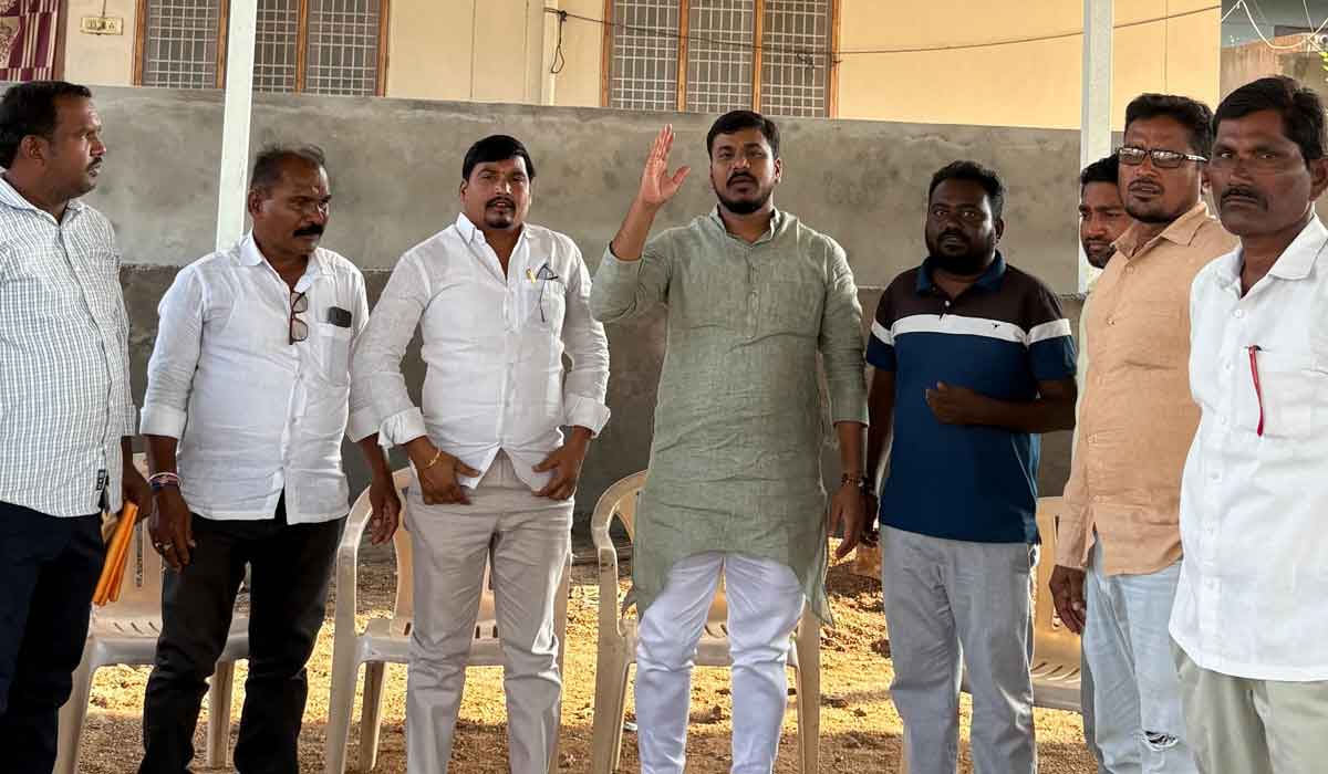 Dharmaram | వర్గీకరణలో నేతకానీలకు జరిగిన అన్యాయంపై నవంబర్ 15న చలో ఉస్మానియా.. ప్రోగ్రాం కన్వీనర్ రాష్ట్ర అధ్యక్షుడు, నేతకాని విద్యార్థి సంఘం సాయిని ప్రసాద్ నేత
