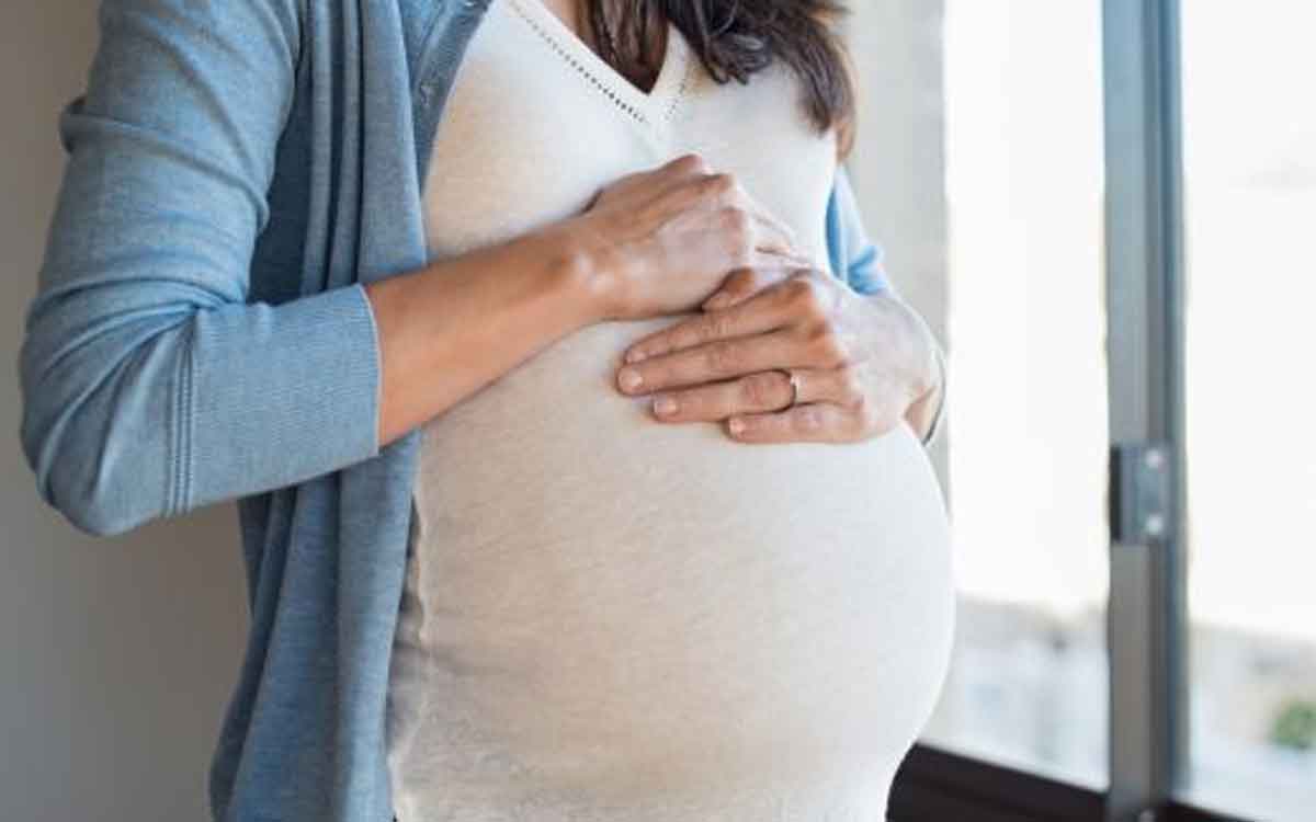 Pregnancy | ప్ర‌స‌వం త‌రువాత సాధార‌ణ శ‌రీరాకృతి వ‌చ్చేందుకు ఎంత స‌మ‌యం ప‌డుతుంది.. మ‌హిళ‌లు ఏం చేయాలి..?