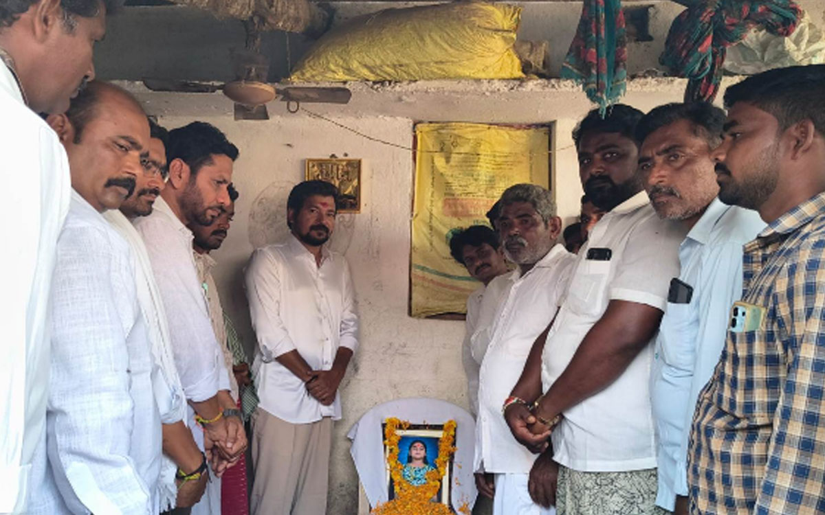 ‘మల్లేశ్వరి కుటుంబానికి న్యాయం చేయాలి’