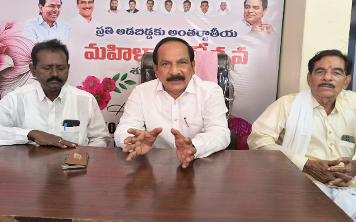 ‘పట్టభద్రులు ఓటు నమోదు కేంద్రాన్ని సద్వినియోగం చేసుకోవాలి’