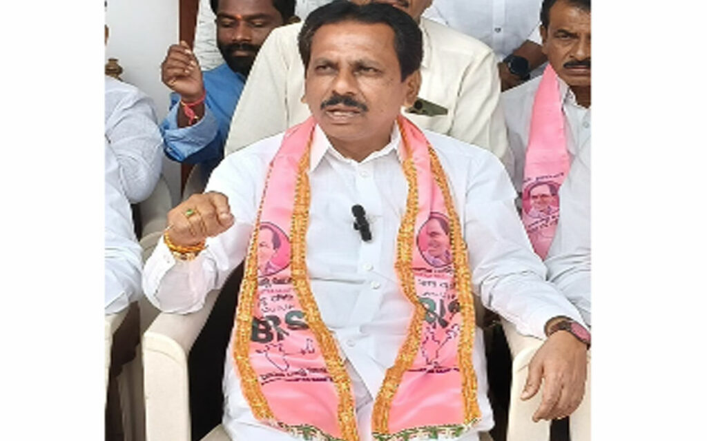 సిరిసిల్లలో రేవంత్ రెడ్డి వ్యాఖ్యలపై రవీంద్ర కుమార్ ఆగ్రహం