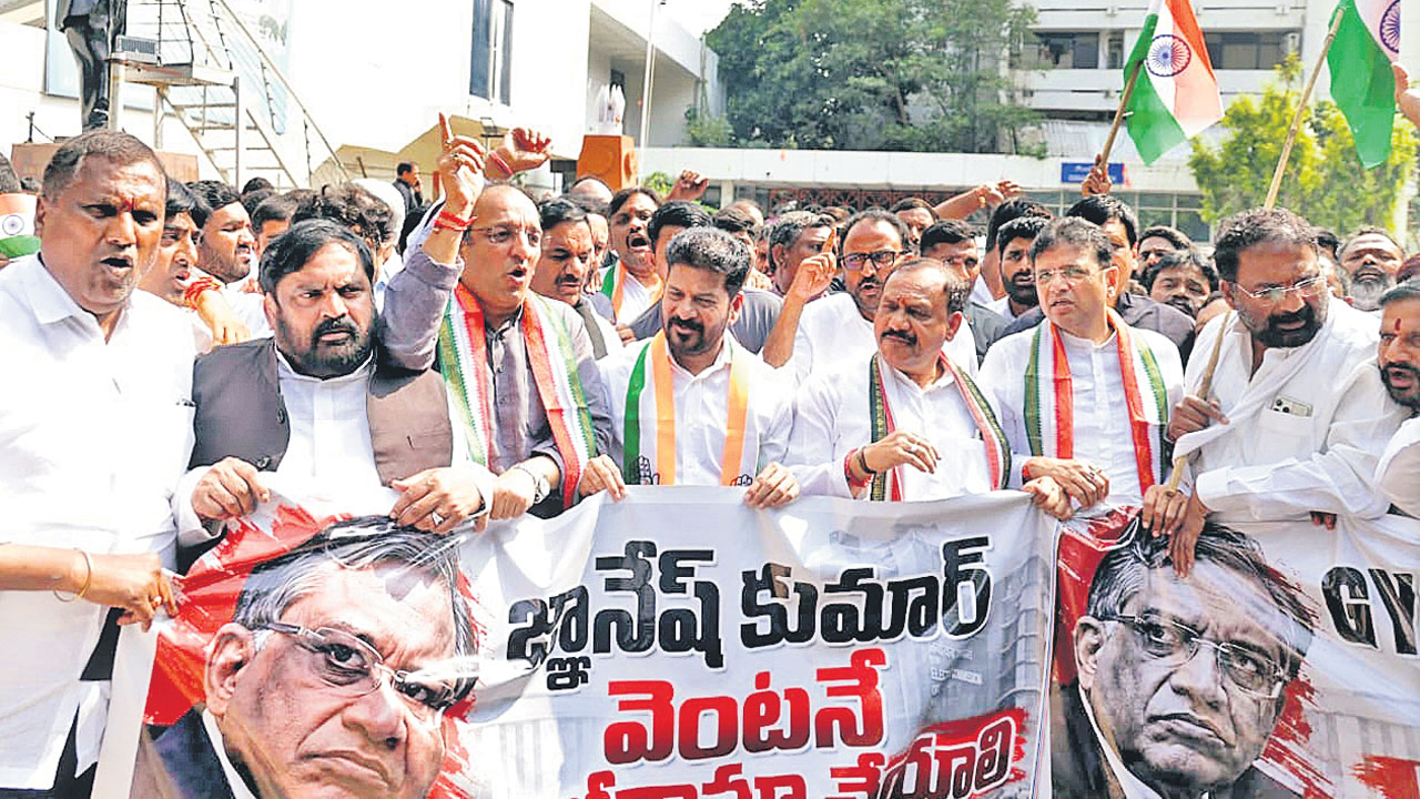 రైతులను పిలిచి.. ఢిల్లీ వెళ్లిన మంత్రులు