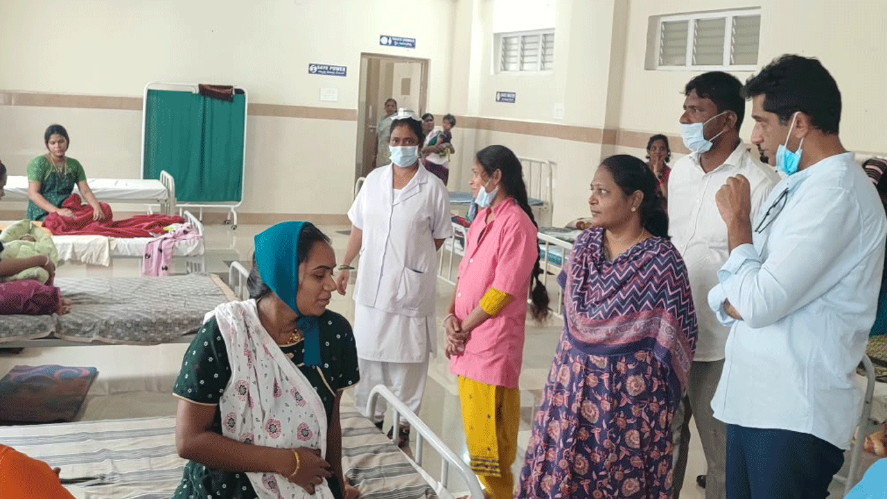 కాంగ్రెస్ ప్రభుత్వ హయాంలో వైద్యరంగం నిర్వీర్యం : ఎమ్మెల్యే సంజయ్ కల్వకుంట్ల