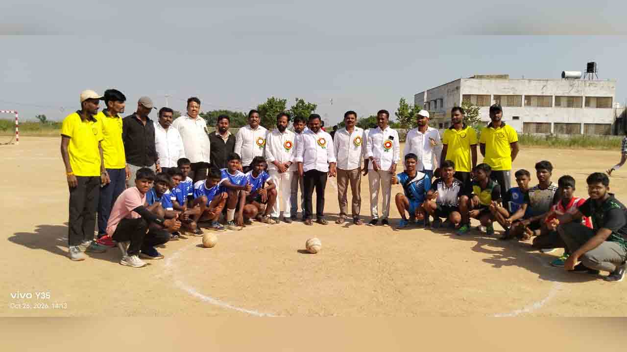 ఉమ్మడి మెదక్ జిల్లా స్థాయి హ్యాండ్ బాల్ పోటీలు ప్రారంభం