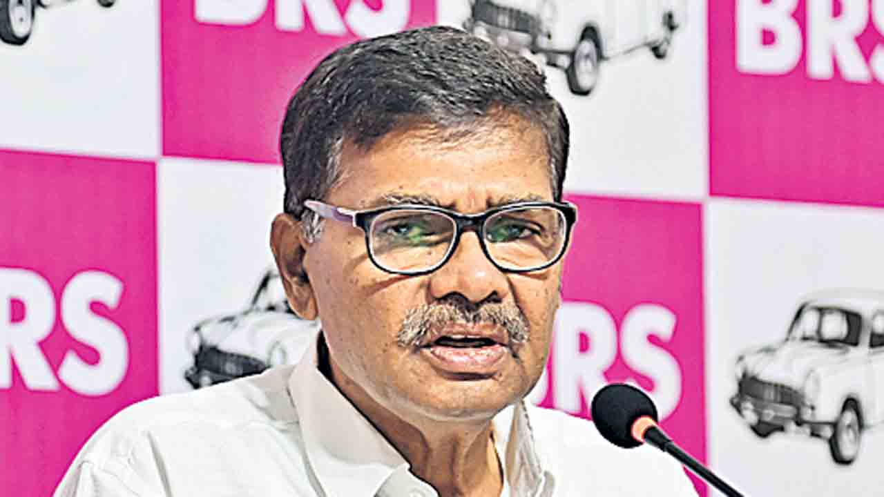 హరీశ్‌కు షోకాజ్‌ నోటీసు పచ్చి అబద్ధం.. ఫేక్‌ నోటీసు కాంగ్రెస్‌ పార్టీ సృష్టే