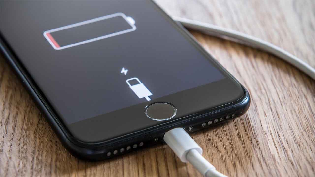 Smart Phone Tips | మీ ఫోన్ బ్యాటరీ త్వరగా అయిపోతుందా? ఈ సెట్టింగ్స్ మార్చి చూడండి