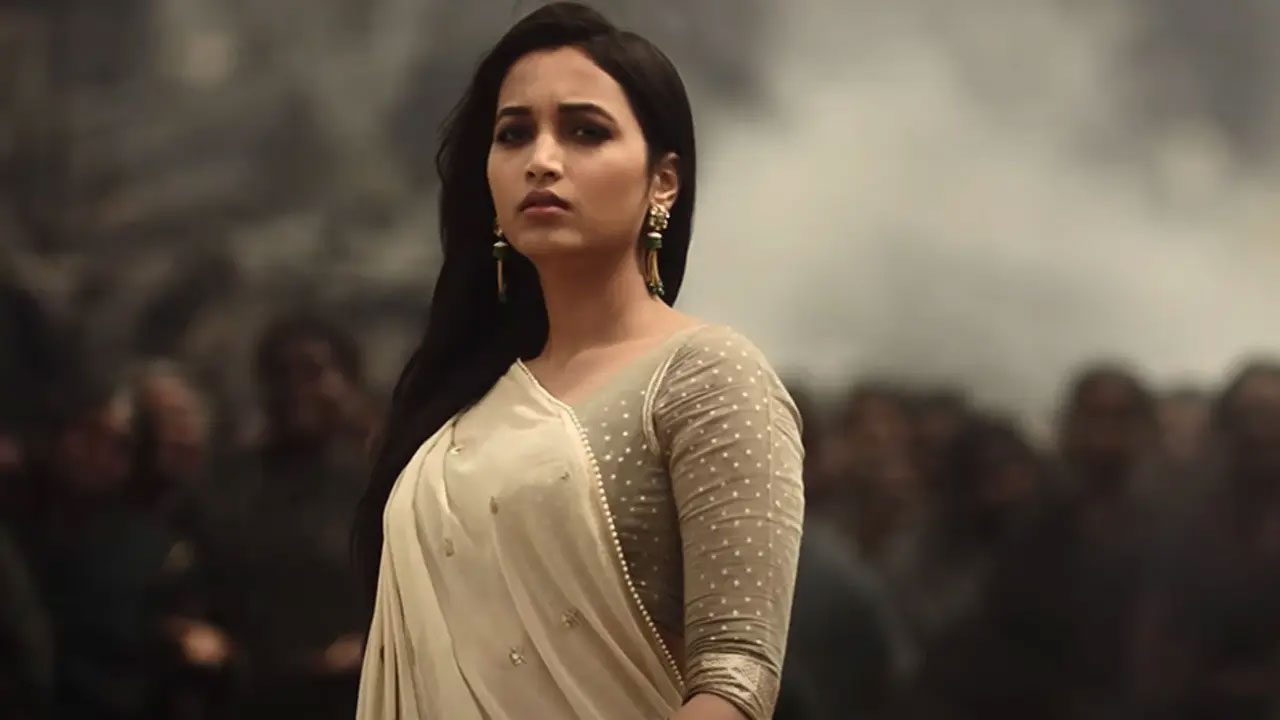 Srinidhi Shetty | ఒక్కో సినిమాకు రూ.8 కోట్లు తీసుకుంటున్నానా .. ప్ర‌చారాల‌పై శ్రీనిధి శెట్టి క్లారిటీ..!