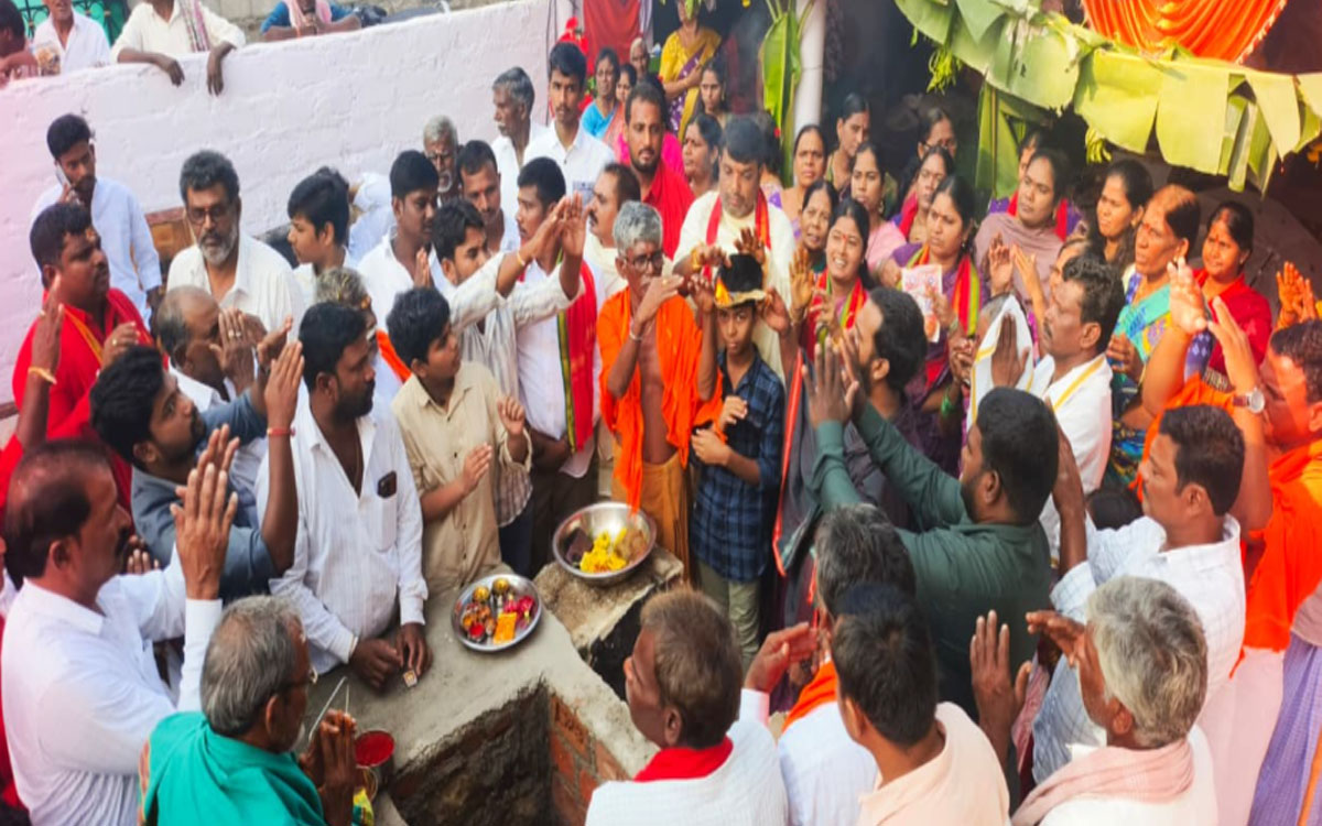 ‘ప్రతి ఒక్కరు దైవ చింతన కలిగి ఉండాలి’