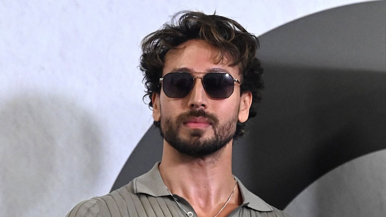 Tiger Shroff | బాలీవుడ్ నటుడు టైగర్ ష్రాఫ్పై కాల్పులు.. సల్మాన్ ఖాన్తో పనిచేసే వారే టార్గెట్?