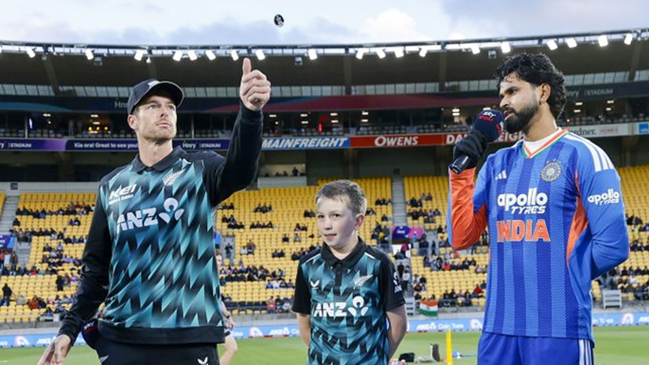 NZvIND: ఇండియాతో మూడో టీ20.. న్యూజిలాడ్ ఫ‌స్ట్ బ్యాటింగ్‌