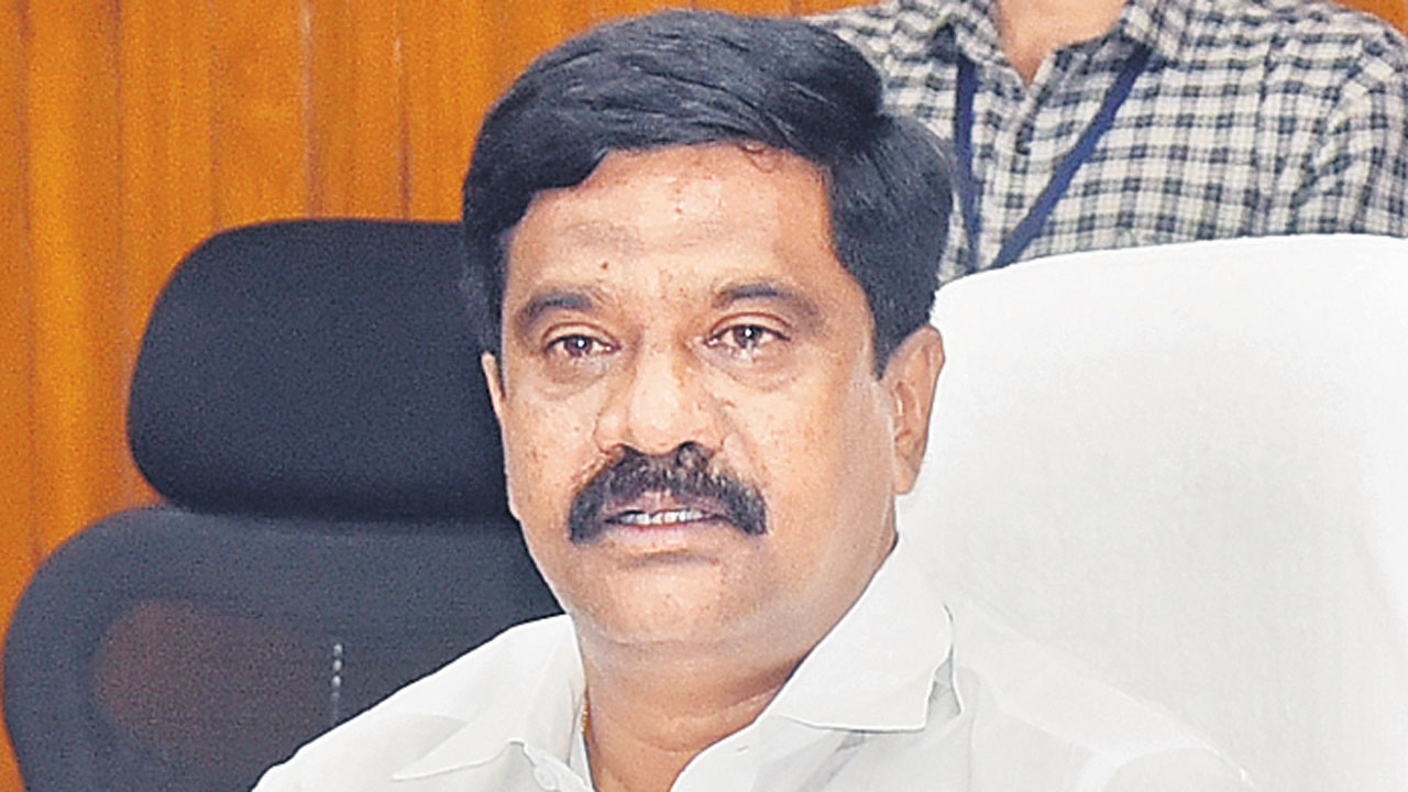 రేవంత్‌వి కారుకూతలు: వేముల