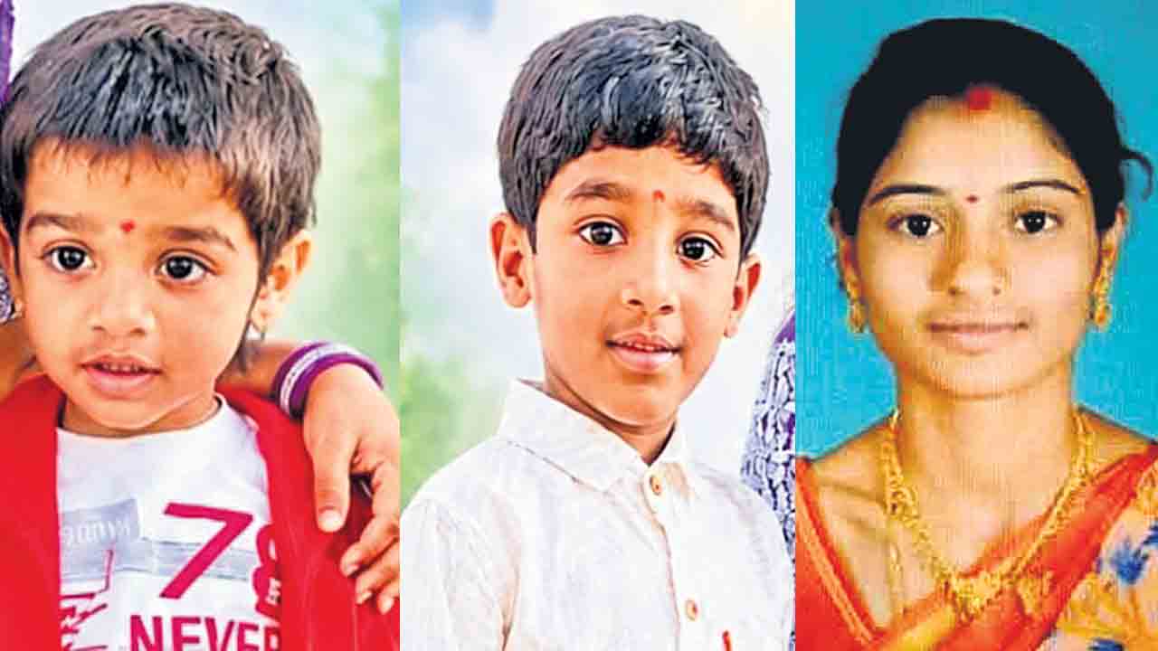 ఇద్దరు పిల్లలకు ఉరివేసి తల్లి ఆత్మహత్య